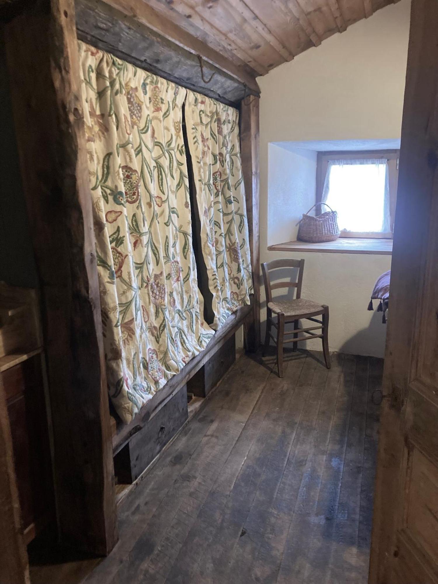 Chambres Et Tables D'Hotes - Les Ateliers De Pontajou - Pelerin Navette Gratuite A Saugues Venteuges Exteriör bild